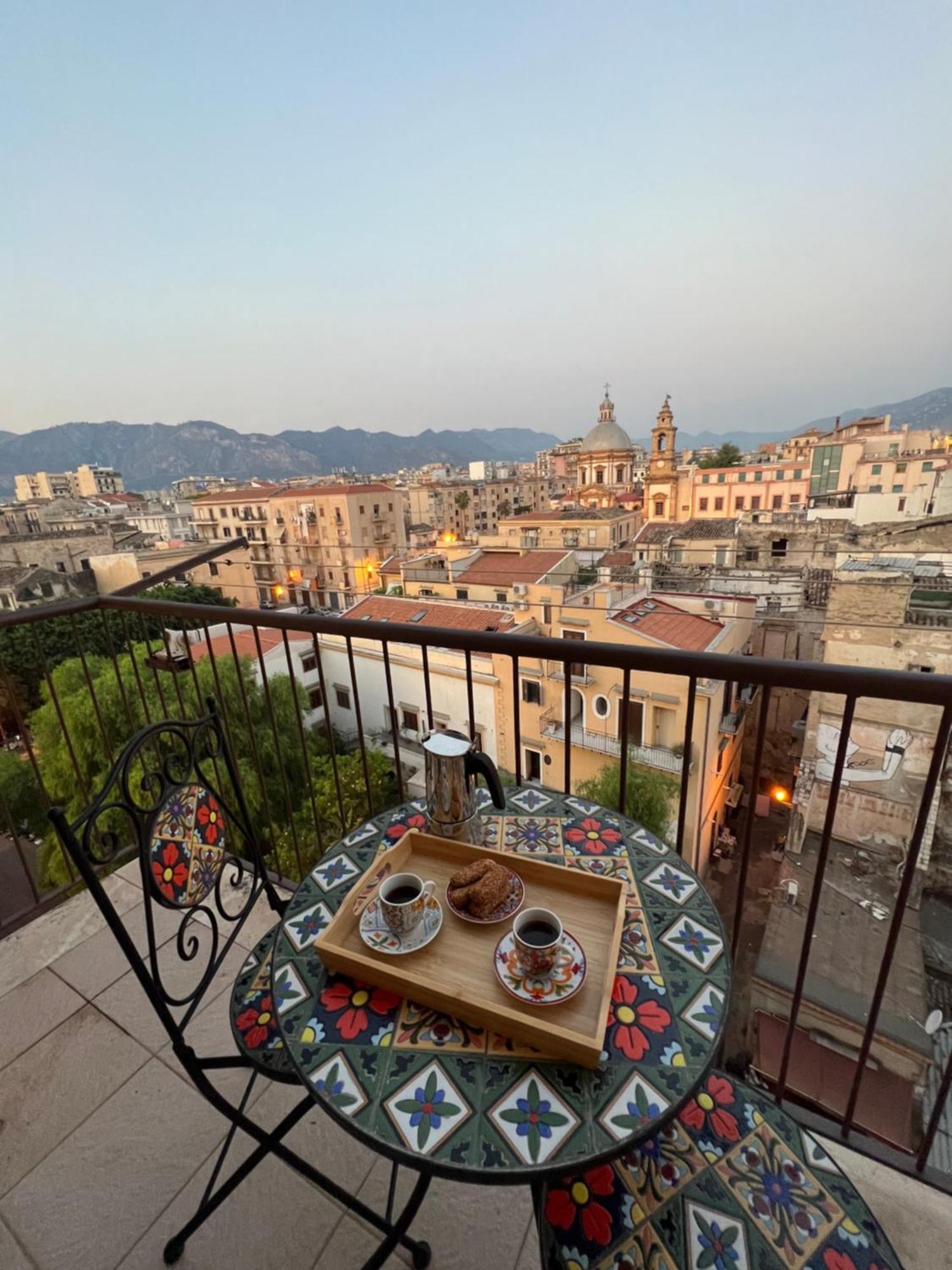 Stella Di Ballaro Palermo Bagian luar foto